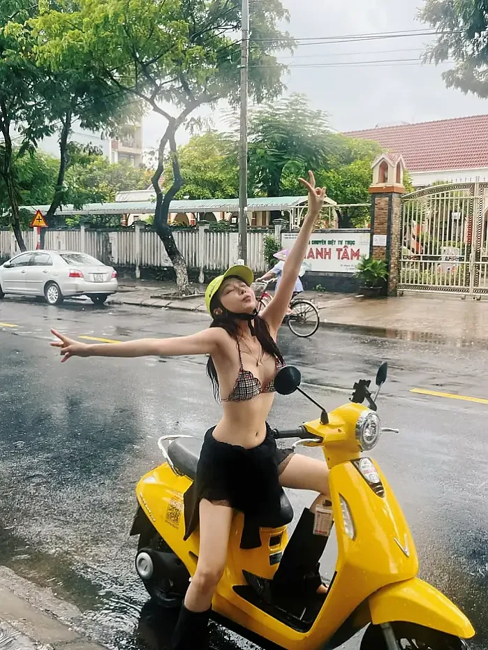 다낭에서 만난 예상치 못한 행복, 비 오는 날의 스쿠터 라이딩