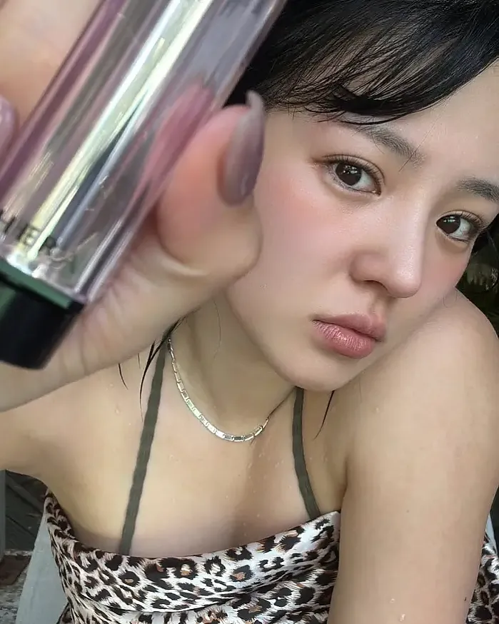 푸꾸옥에서 만난 완벽한 가을 메이크업, 헤라 센슈얼 틴트와 함께한 특별한 휴가