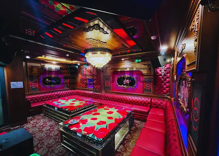 호치민 로컬 가라오케 튤립 <Tulip Karaoke>