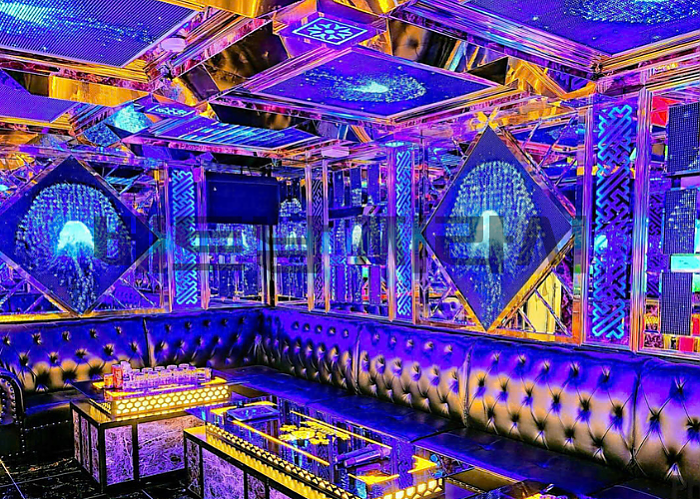 호치민 로컬 가라오케 럭셔리21 <21 LUXURY RESTAURANT>