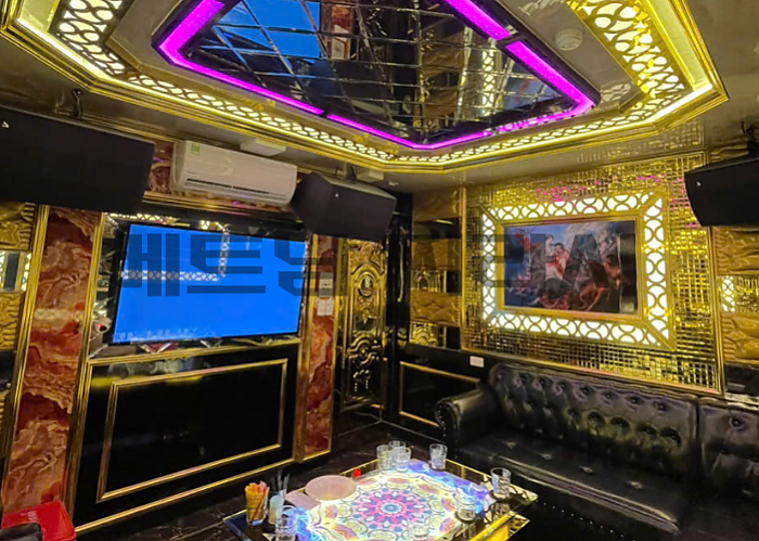 호치민 로컬 가라오케 럭셔리21 <21 LUXURY RESTAURANT>