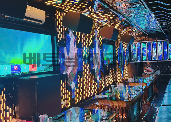 호치민 로컬 가라오케 럭셔리21 <21 LUXURY RESTAURANT>