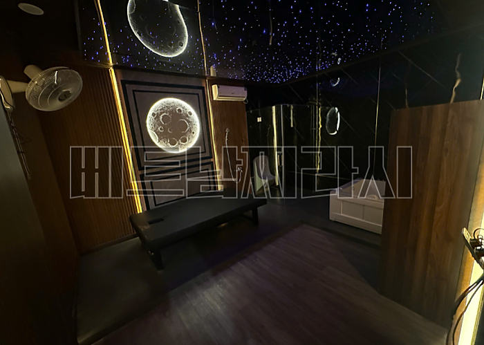 다낭 불건마 애플 스파