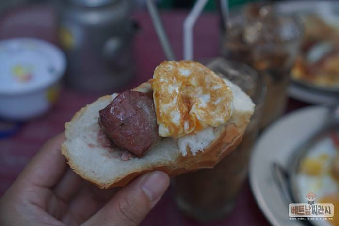 호치민 반미차오 맛집 “Bánh Mì Hòa Mã”