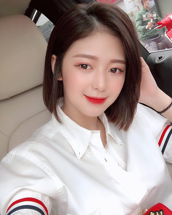 베트남 예쁜 여자 [비키니 사진 포함]