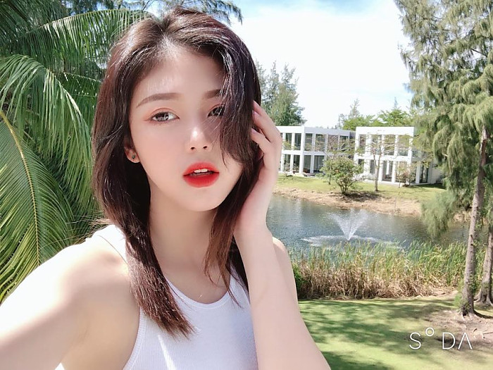 베트남 예쁜 여자 [비키니 사진 포함]