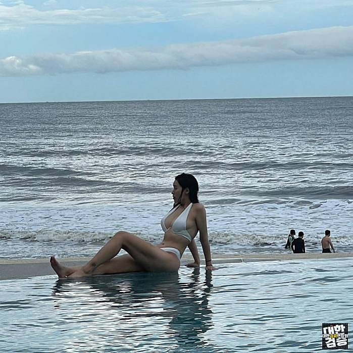 The Grand Ho Tram Strip 9월 3일 30살되는데 오똨해? 수영장 인스타