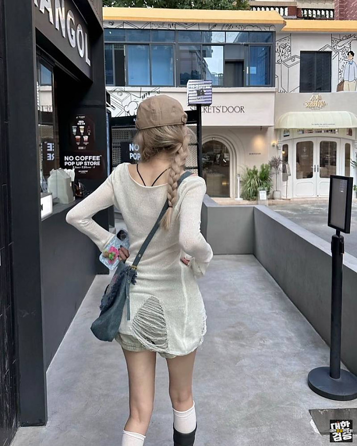 HoChiMinh-City 9월 15일 바디프로필 인스타 지금 내 기분에 딱 맞는 셔츠