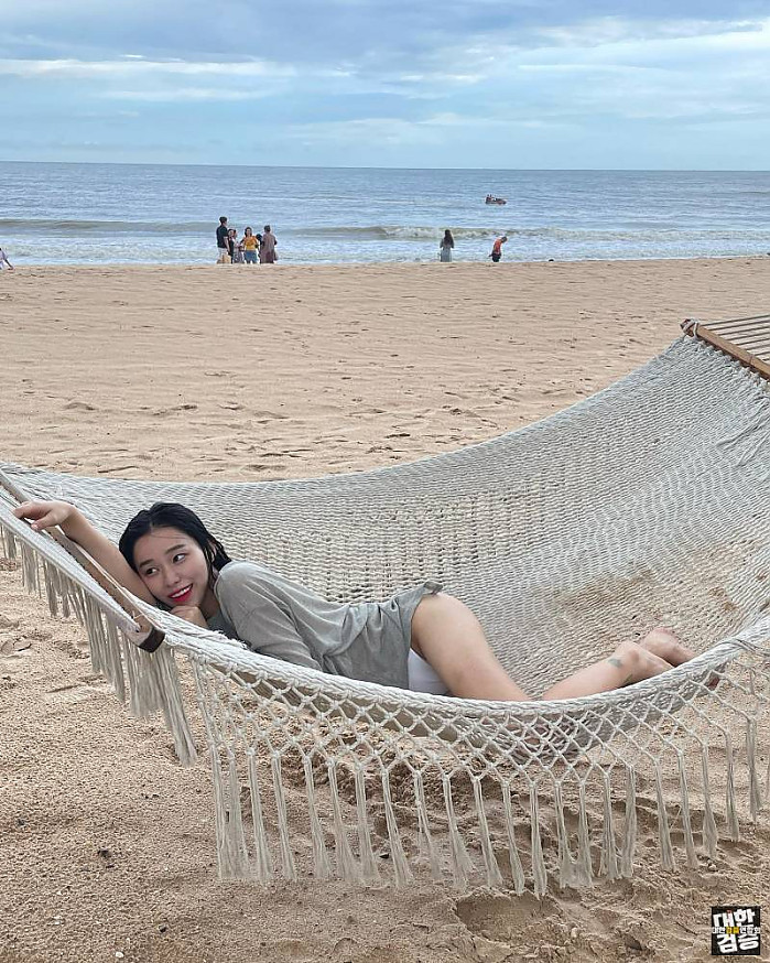 The Grand Ho Tram Strip 9월 2일 또 바다가야지 인스타그램 수영복