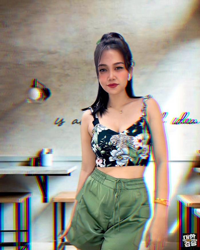 9월 13일 호찌민 K cần làm hoa, làm lá thôi, cứ mãi xanh nhé