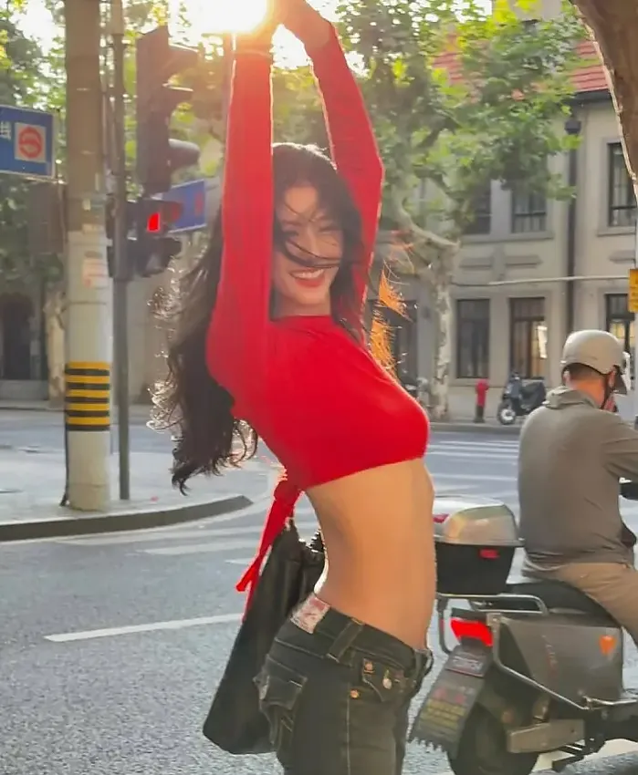 Take a walk with me instagram for pimdola