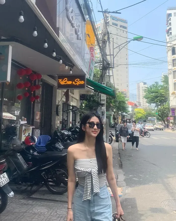 Fusion Resort Cam Ranh 5월 11일 단가라 매듭 탑