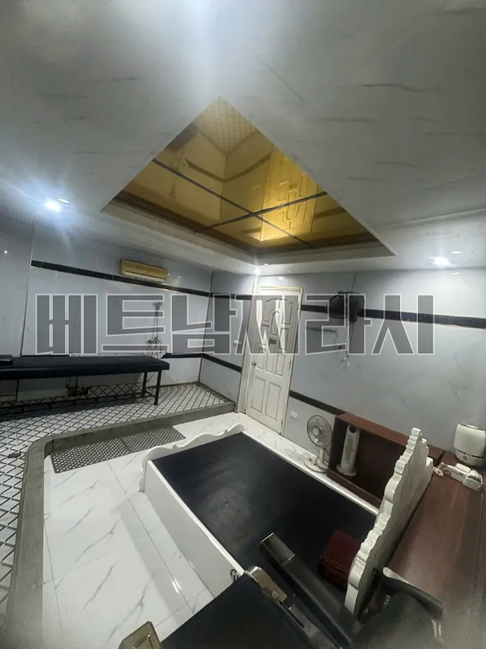 하노이 불건마 황제 때밀이 스파 HANOI EMPEROR SPA