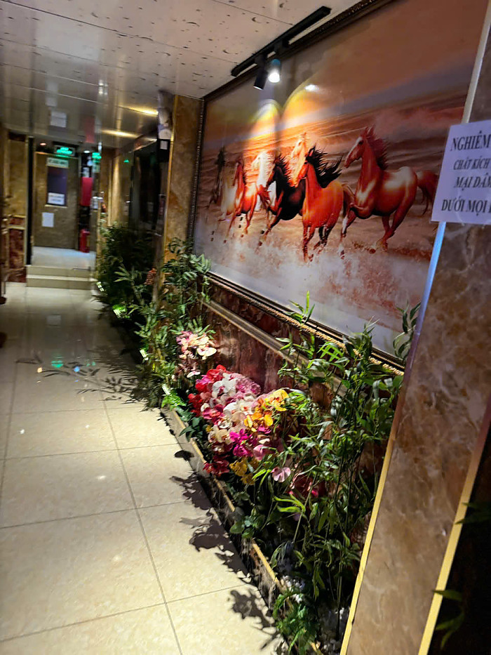 스타킹 마사지 호치민 불건마 1군