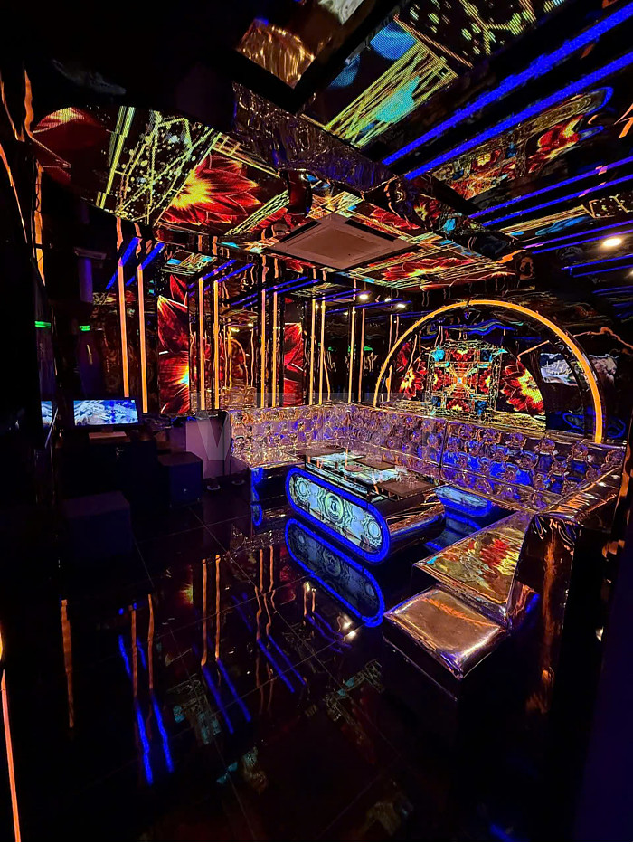 호치민 로컬 델루나69 가라오케 <DEL LUNA 69 KARAOKE>