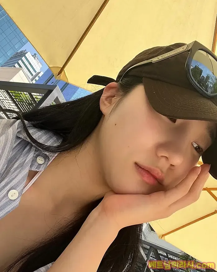 LOTTE HOTEL SAIGON 2월 15일 세수만 하고 수영장으로 갓!