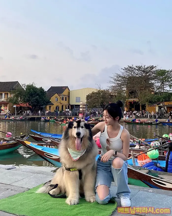 베트남 호이안 2월 8일 이쁘다는 말 듣고 싶으면 베트남 가세요~