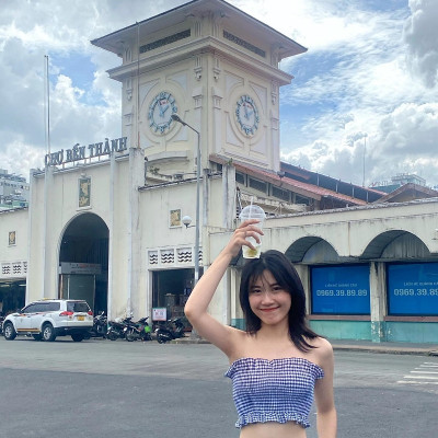 Chợ Bến Thành 4월 25일 나쁜 선택은 좋은 이야기를 만든다