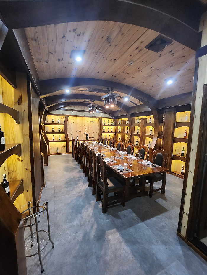 나트랑 마스터 와인 바