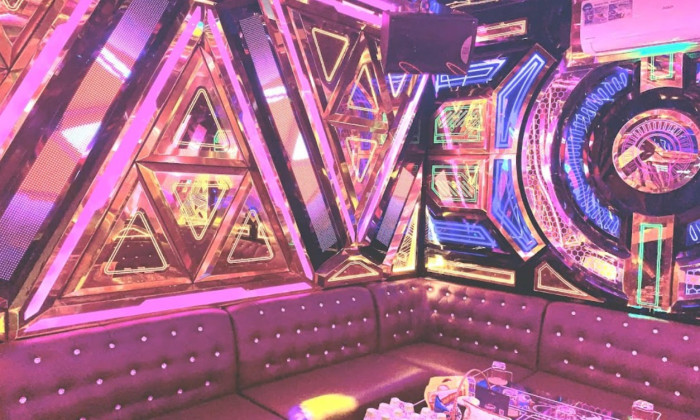 호치민 로컬 보스 KA 가라오케 <BOSS KA KARAOKE> 6군