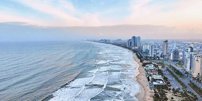 베트남의 휴양지중 12곳의 인기 리조트 추천 해봅니다.