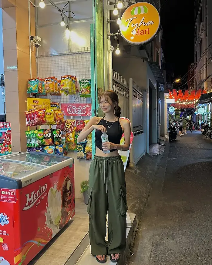 해외에서 화끈하게 백리스 입어버리기 instagram for mingddo_h