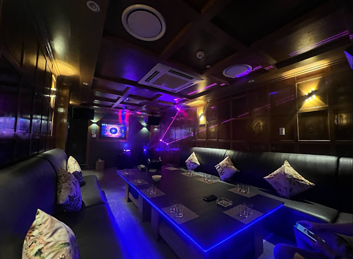 <폐업>호치민 스카이 가라오케 (1군)