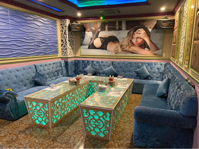 <폐업> 호치민 블링블링 가라오케 (3군) <폐업>