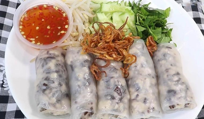 베트남 호치민 거리 음식의 맛과 매력이 넘치는 길거리 대표요리들