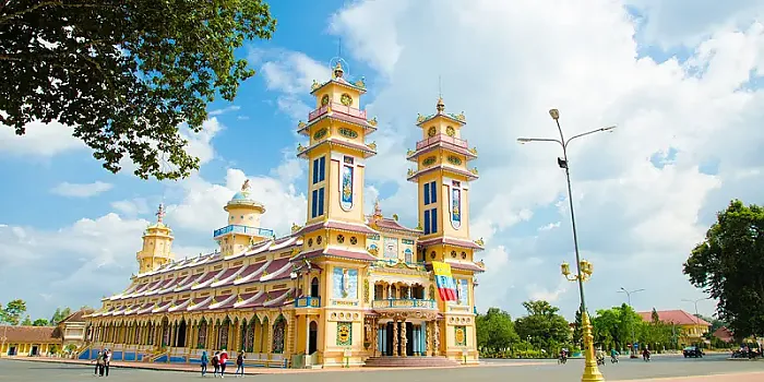 베트남 테마여행 까이다이교 사원 Cao Dai Temple