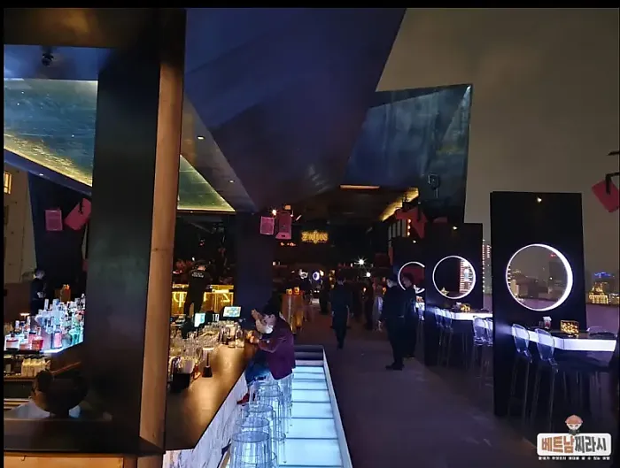 베트남 호치민에서 헌팅하기 좋은 카페, 술집들 몇군데 있어서 알려드릴께요.