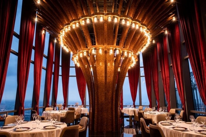 Truffle Restaurant - 랜드마크 81의 73층에 위치한 고급 유러피안 레스토랑