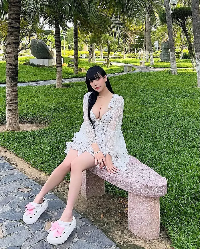 나는 따뜻한 날씨가 좋아 @dami_amond 인스타