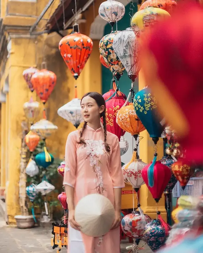 호이안 고대 마을 @dewy_photo 인스타