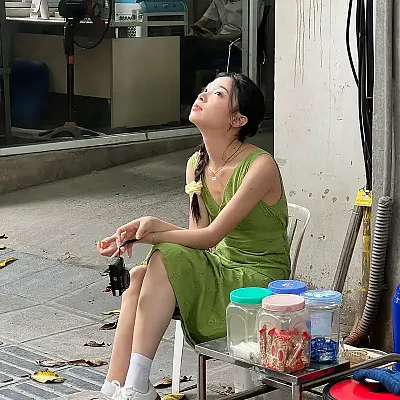 하노이의 여름 바이액션 @vivid.ec 인스타