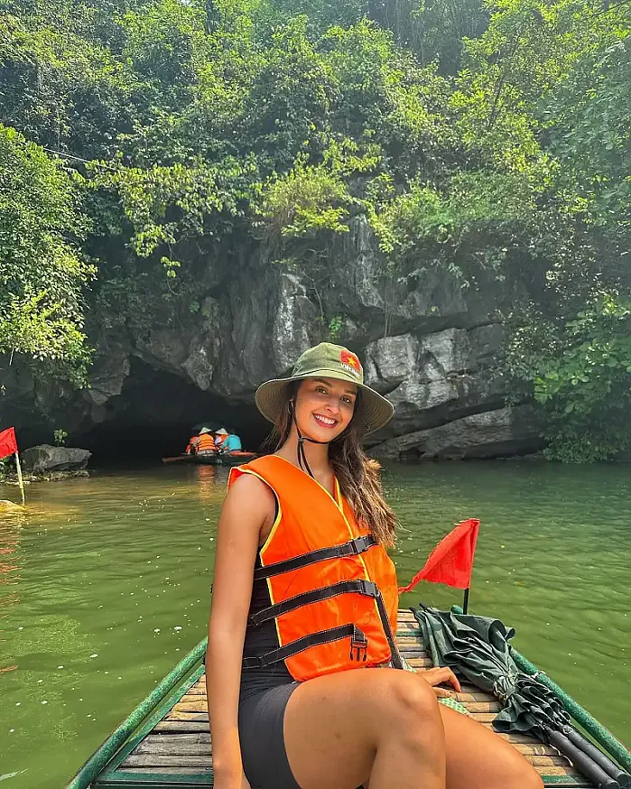 닌빈 @evelyn.pessanha 인스타