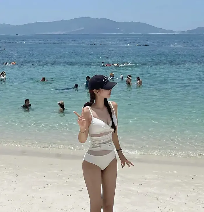 인생 첫 스노쿨링 소즁해따 @jjvely_oo 인스타