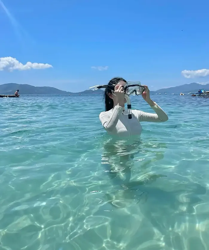 분위기 좋은 바다모델 @jisoo_bae 인스타