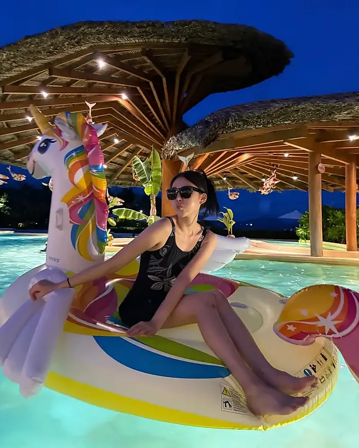 앵두씨가 아닌 반미씨의 나트랑 여행  @i._.loveyousobad 인스타