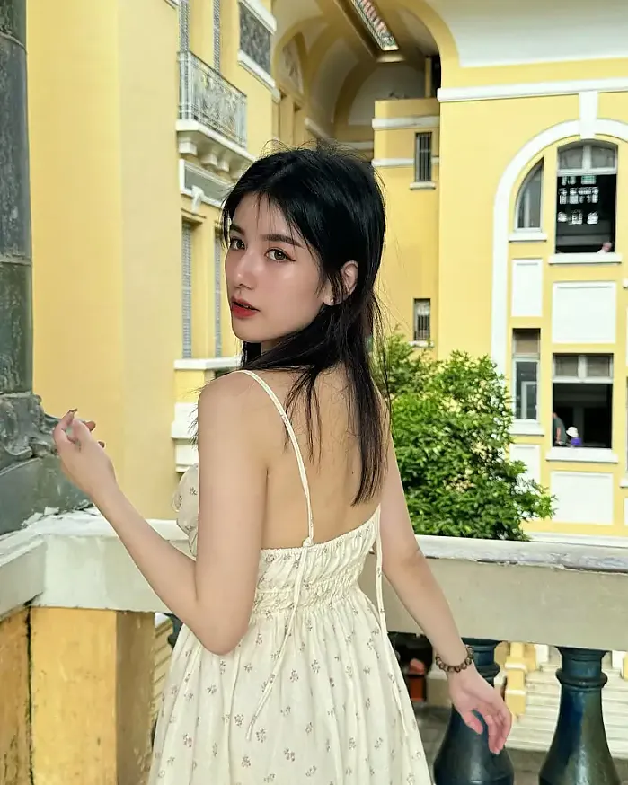 삶의 야망은 매우 작다 @celinesiim 인스타