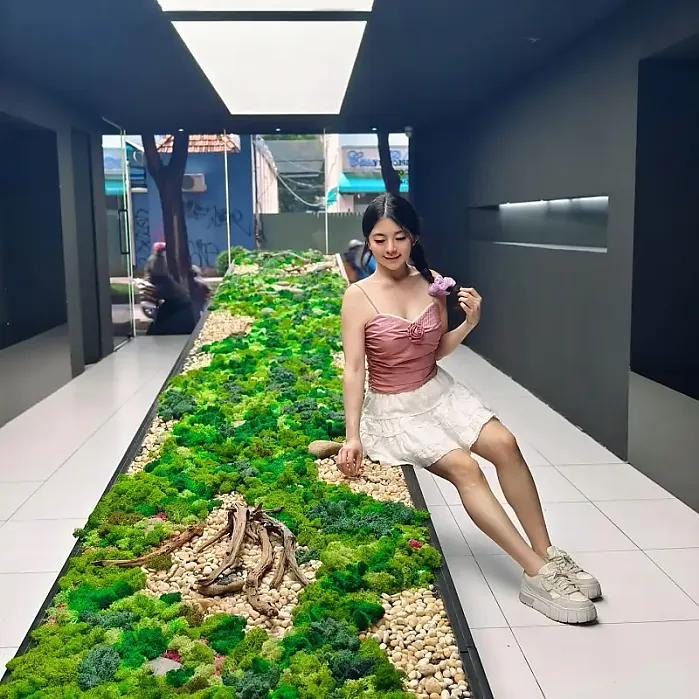 좋은 사람 만나면 사랑에 빠지고, 좋은 사람 만나지 못하면 세상을 보러 가세요 @kuanyr 인스타