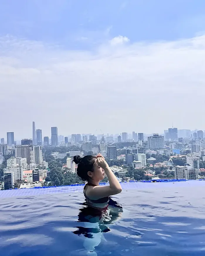 난 물을 좋아한다 @hxxzung 인스타