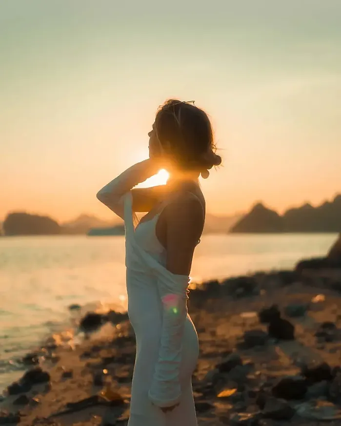 Swipe Left. @the.creativeroy 인스타