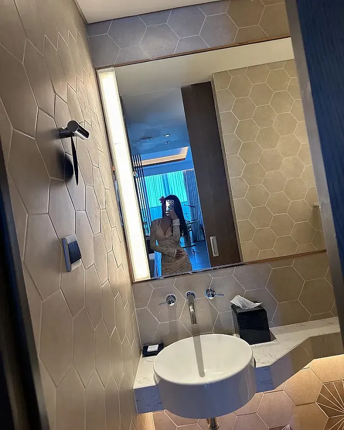 Yêu màu hồng @khanhngoc_99_ 인스타