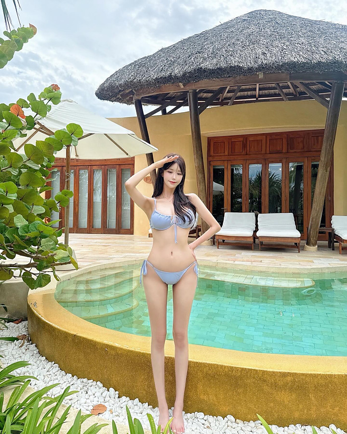 머리색 적응 안되구만? 날씨 눈부셔 @dian__ji.eun