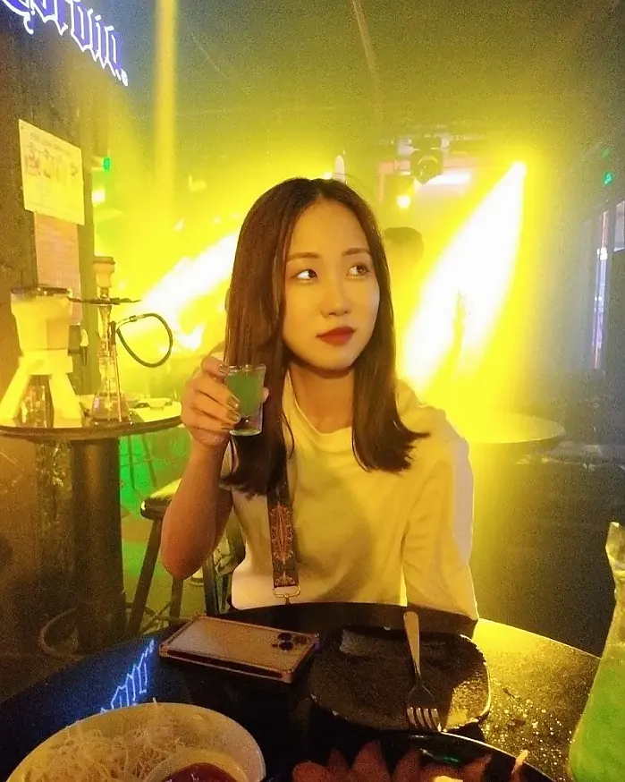 딱 점원이 왔을 때 신비로운 사진이 찍혔다.  @mau_lctb