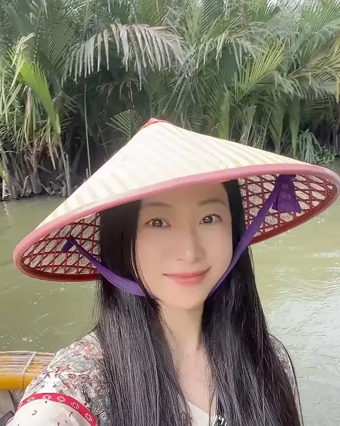 이번 다낭여행때 탔던 코코넛배 @jiyou_hong