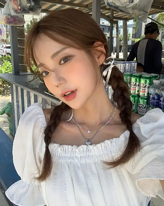 너무 더워서 코코넛 음료 호로록 @mingddo_h