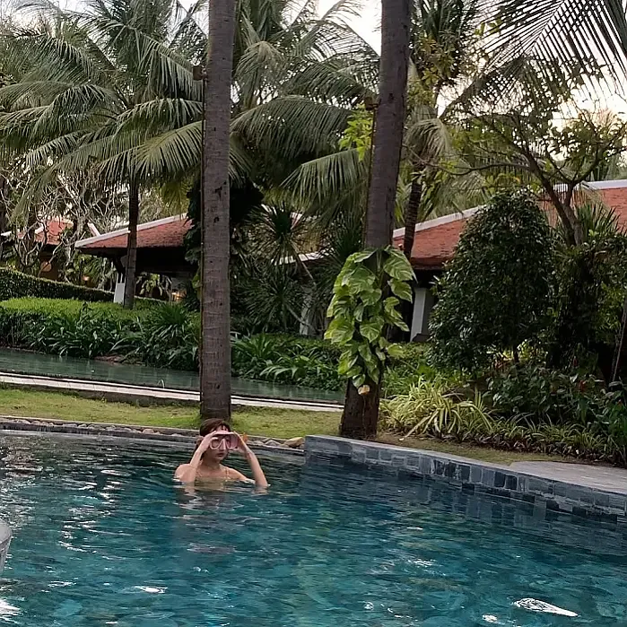 아몰랑 눈에보이는거 올려 @j__lyn_