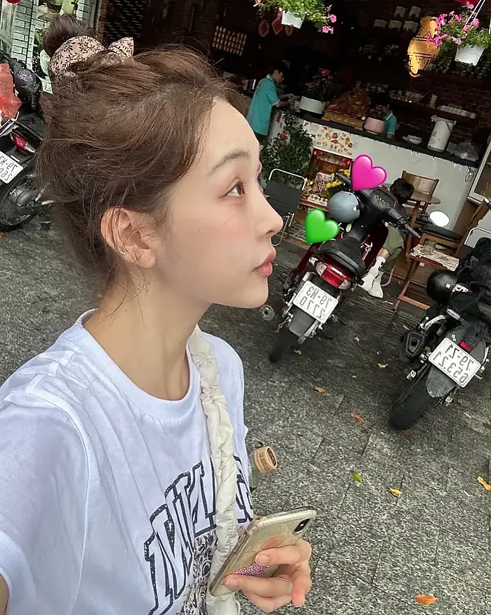 여행 가서 이정도로 비가 온 적이 없는데... instagram for yunaring__